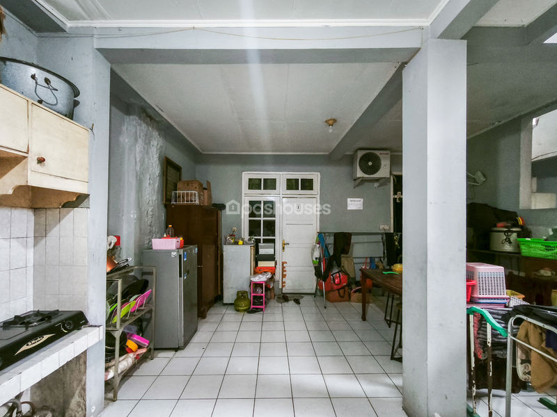 Jalan Palayu Raya No.11