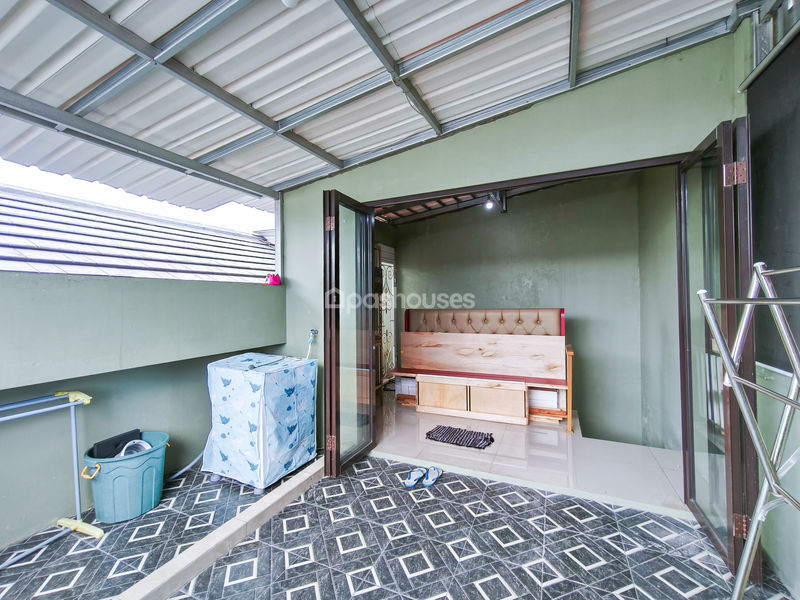 Metland Transyogi Cibubur Cluster Colony Blok DE4 No.39