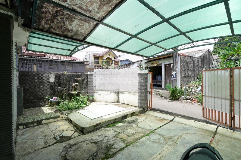 Jalan Mutaqin 3 Blok U No.85 Bekasi