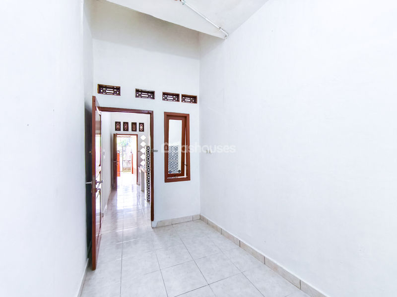 Perumahan Puri Delta Kencana Blok J No.6