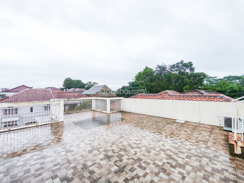 Legenda Wisata Zona Columbus Blok B16