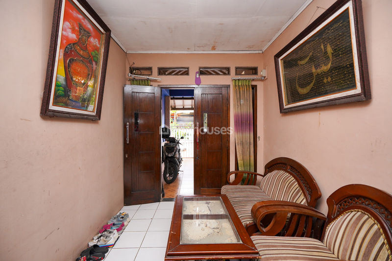 Perum Villa Anggrek