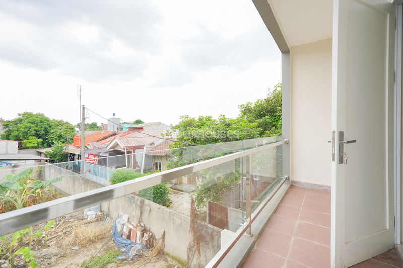 Bananas Residence 2