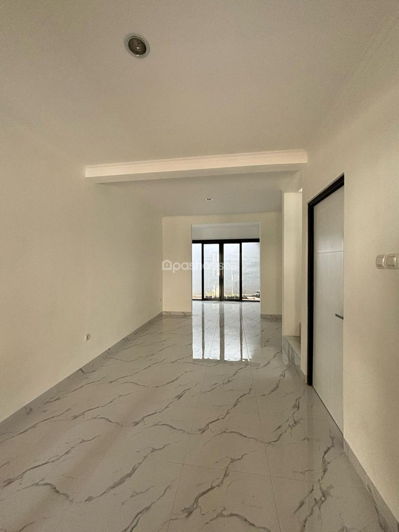 Puri Primacom Residence Blok E No.8