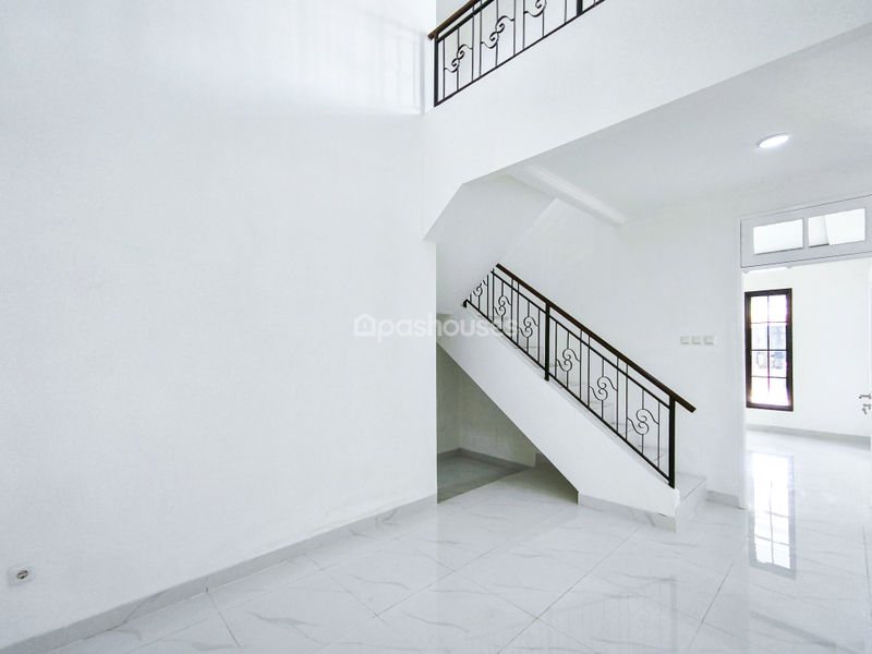 Legenda Wisata Zona Colombus