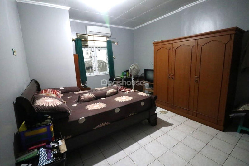 Jalan Tanah Seratus Ciledug