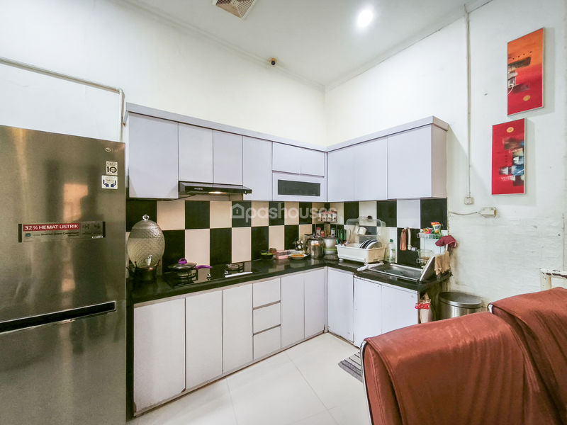 Perumahan Acropolis Karadenan Blok KR