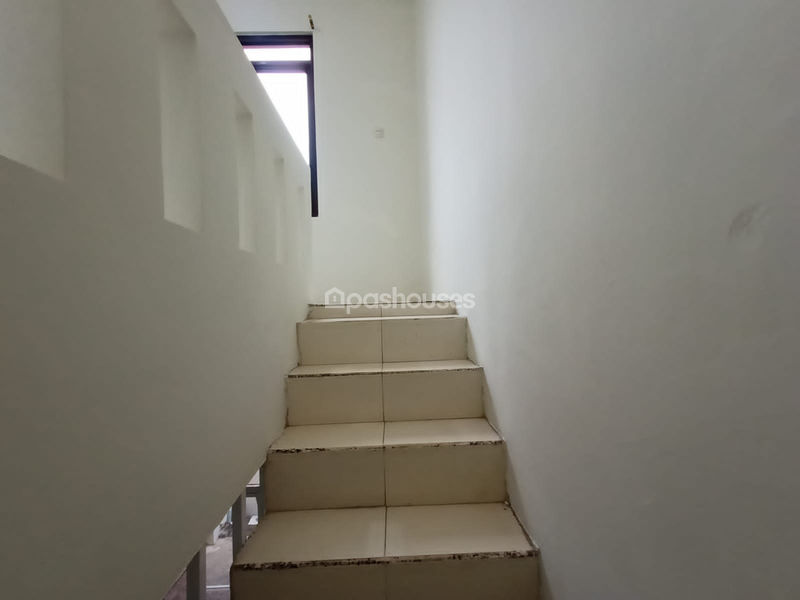 Perumahan Rose Garden Residence Blok A No. 8
