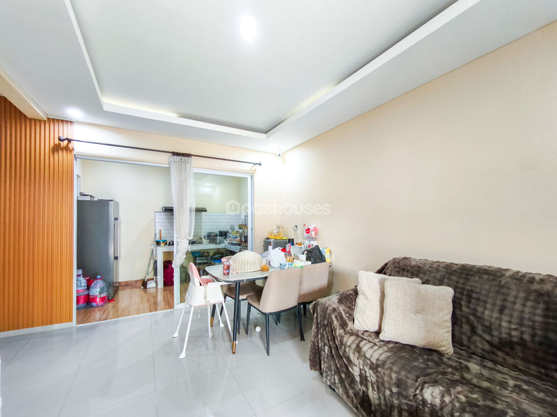 Parkville Serpong Cluster Canola