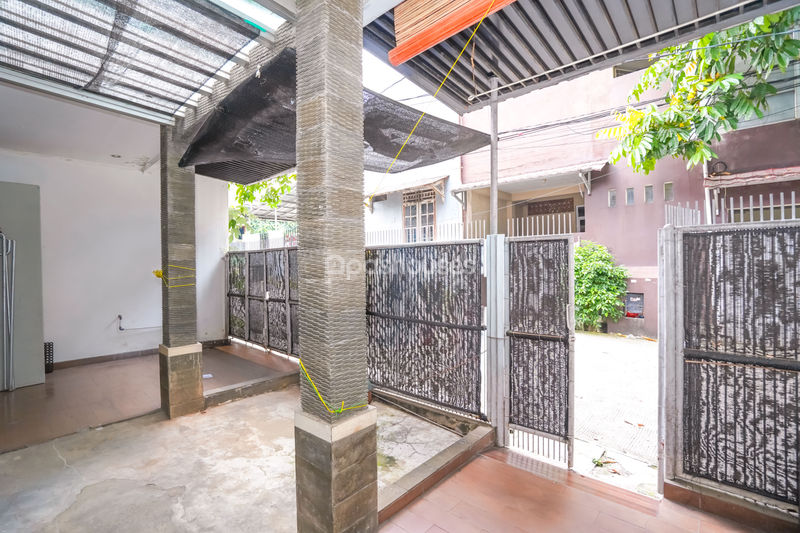 Komplek Bukit Cengkeh Berbunga Blok A7 No.11