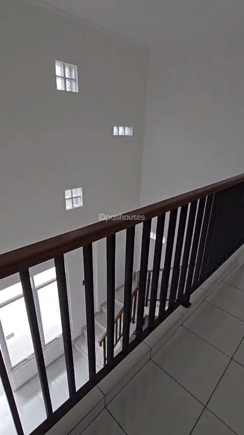 Aryana Karawaci Cluster Green Blok D5 No.19