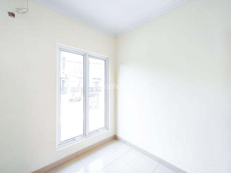 Bukit Golf Riverside Cluster Orchid Blok E17/21B