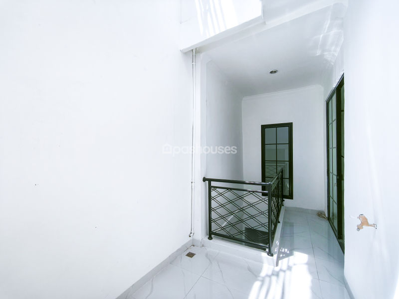 Legenda Wisata Zona Colombus