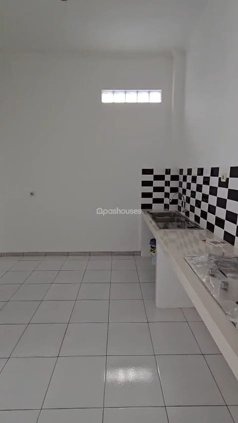 Aryana Karawaci Cluster Green Blok D5 No.19