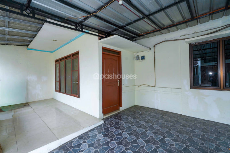 Jalan Taman Anyelir 2 Blok D1 No 2