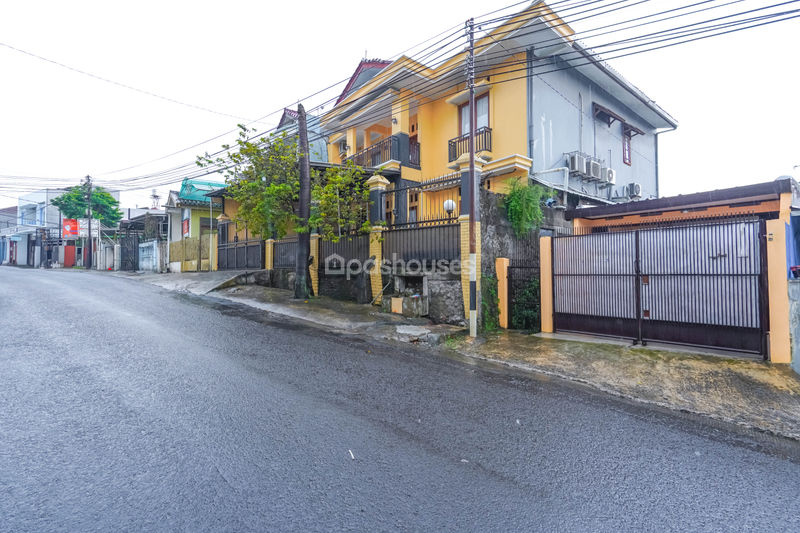 Jalan Melati Raya Depok
