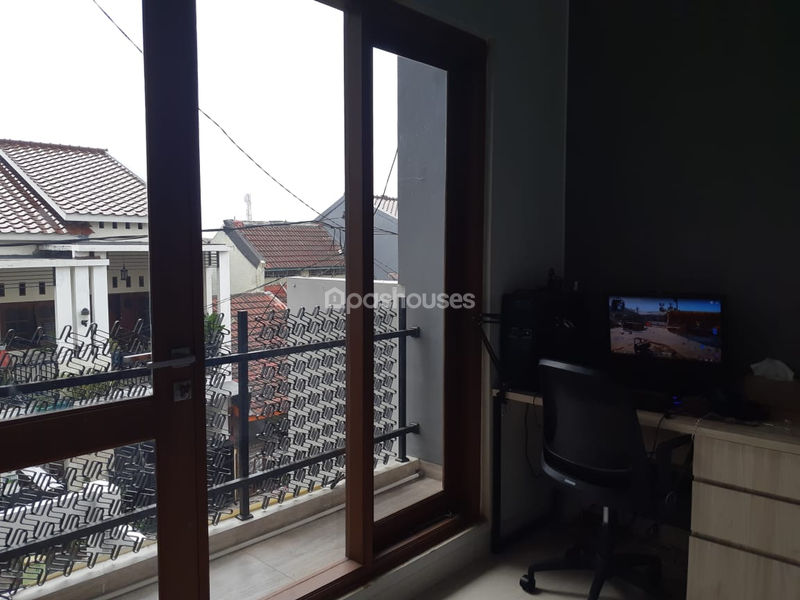 Pamulang Permai 2 Blok D34 No.31-32