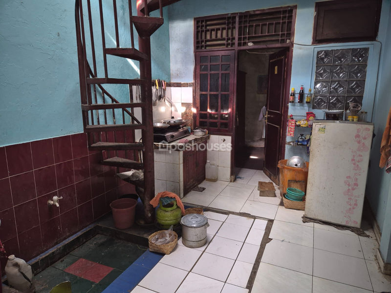 Jalan Raya Cirendeu