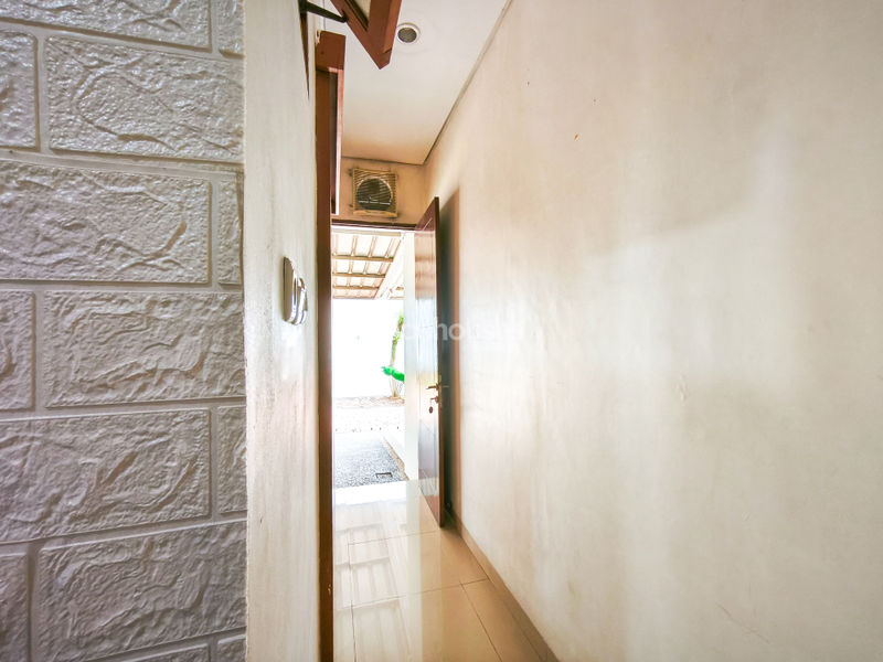 Perumahan Indraprasta Townhouse Blok C No.7