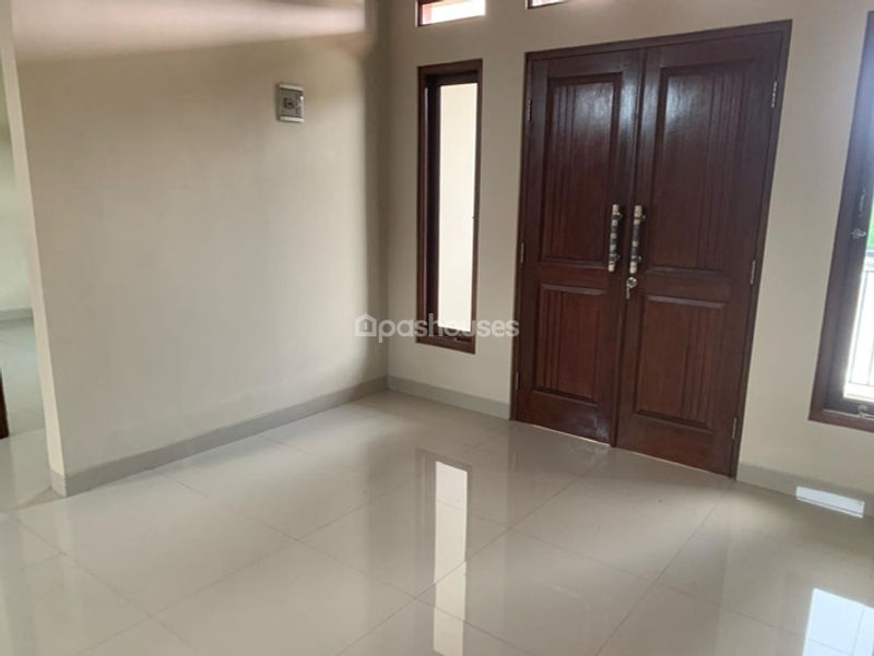Jalan Kavling  BNI No.114
