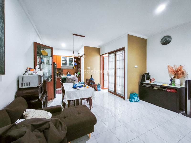 Legenda Wisata Zona Picasso Blok K5/10