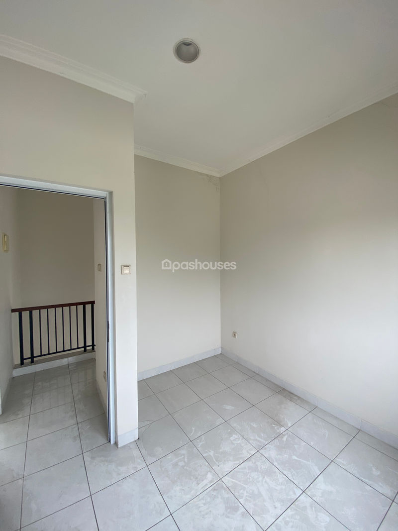 Kota Wisata Cluster West Covina