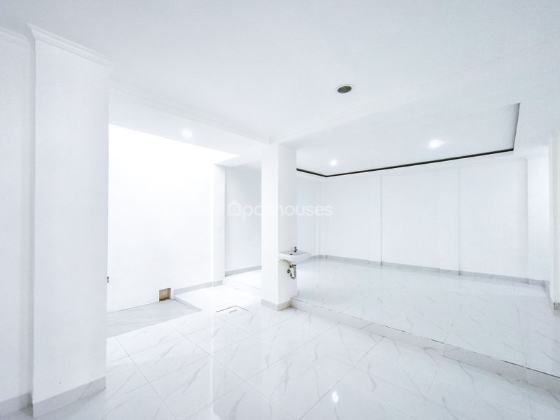 Legenda Wisata Zona Colombus