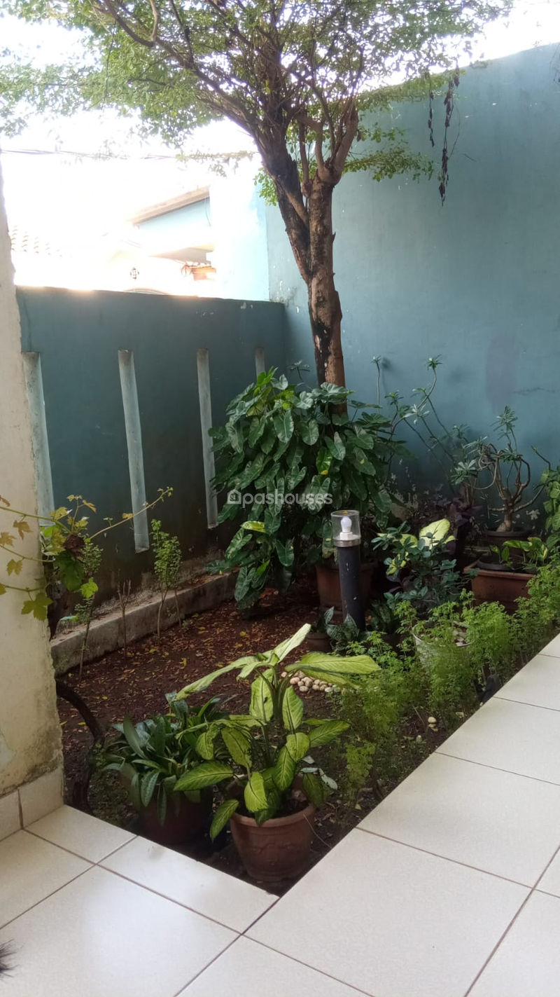Jalan Abdul Rozak Bekasi