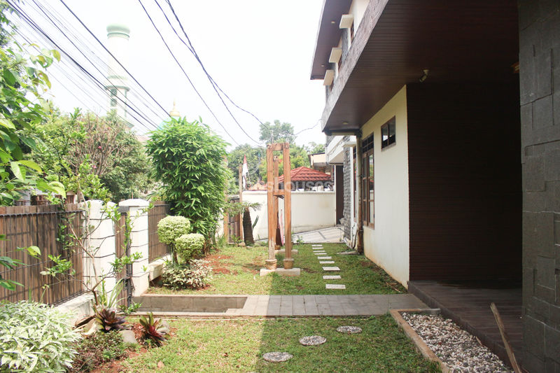 Jalan Pulo Indah 1