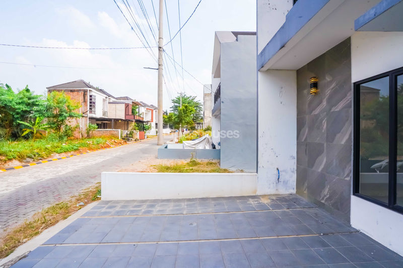 Perumahan Saffron Estate Depok Blok B1