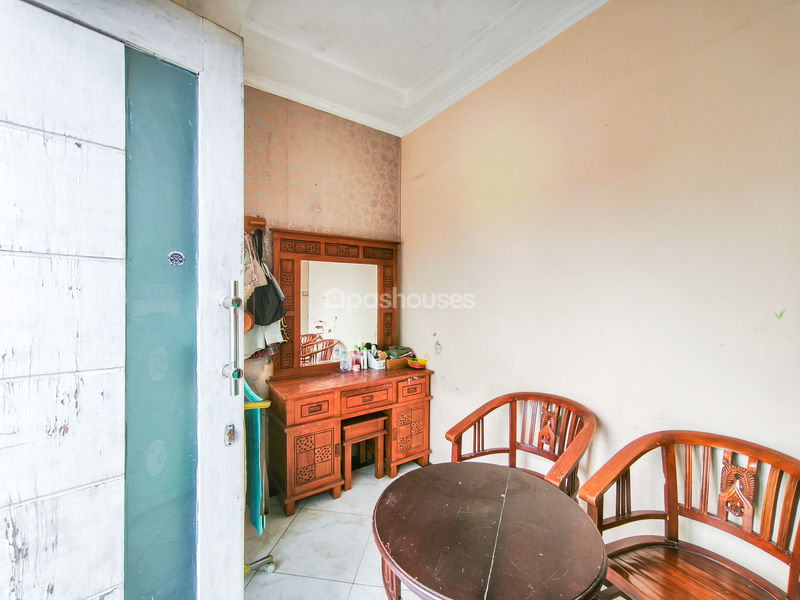 Perumahan Acropolis Karadenan Blok KQ No.15