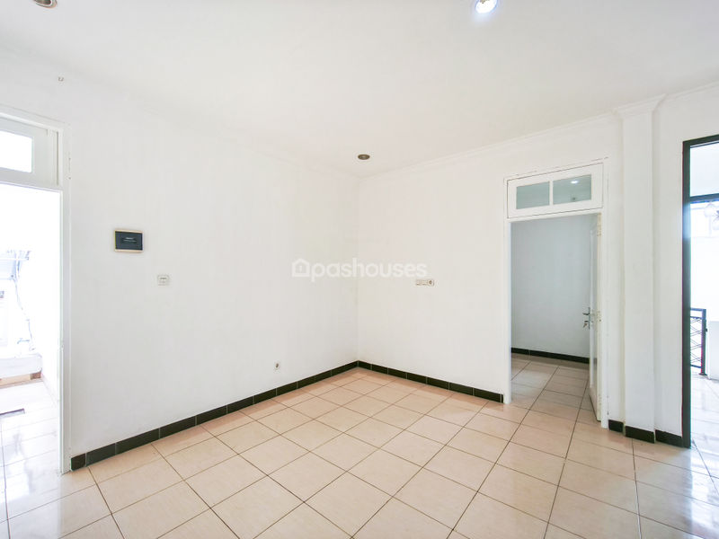 Legenda Wisata Zona Colombus