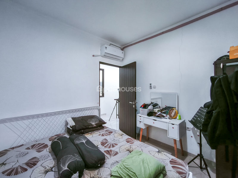 Perumahan Emerald City Cibinong Blok C8/17