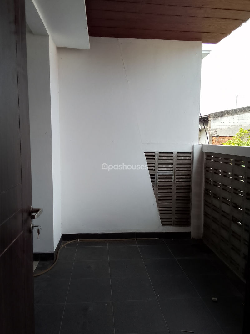 Taman Narogong Indah Blok F104 No.10