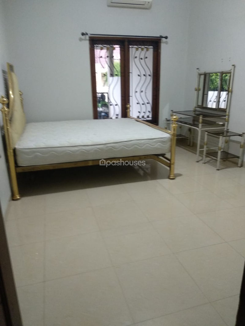 Villa Bintaro Indah