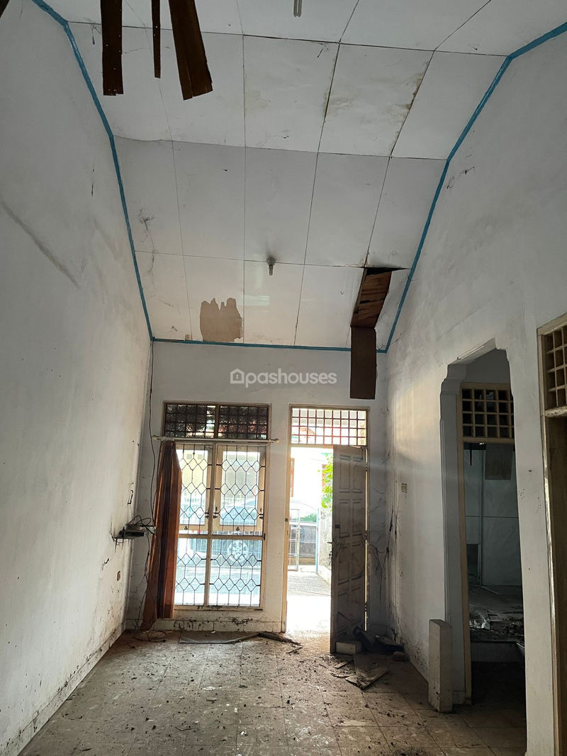 Jalan Pulosirih Bar I No.305