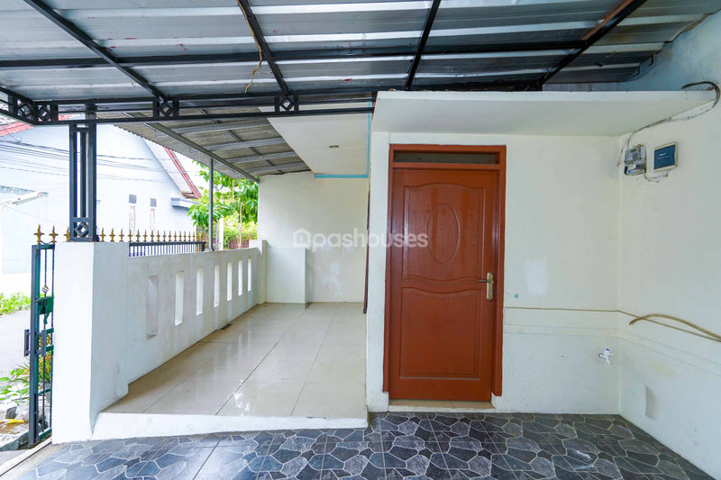 Jalan Taman Anyelir 2 Blok D1 No 2