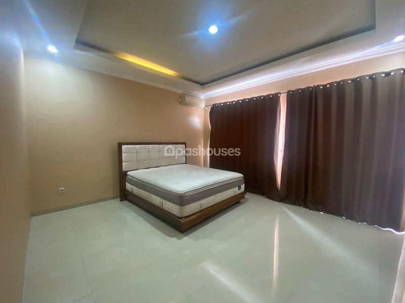 Jalan Patra Puri Depok