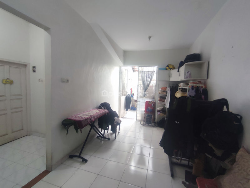 Jalan Villa Kalisari
