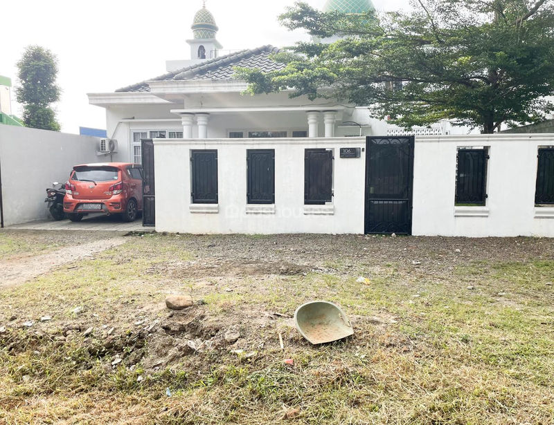 Jalan Bougenvill Raya No.106