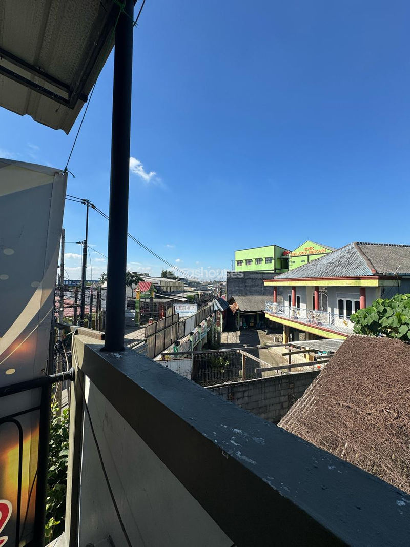 Kampung Irian Bekasi No.73