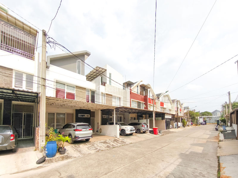 Perumahan Imperial Gading Blok E2