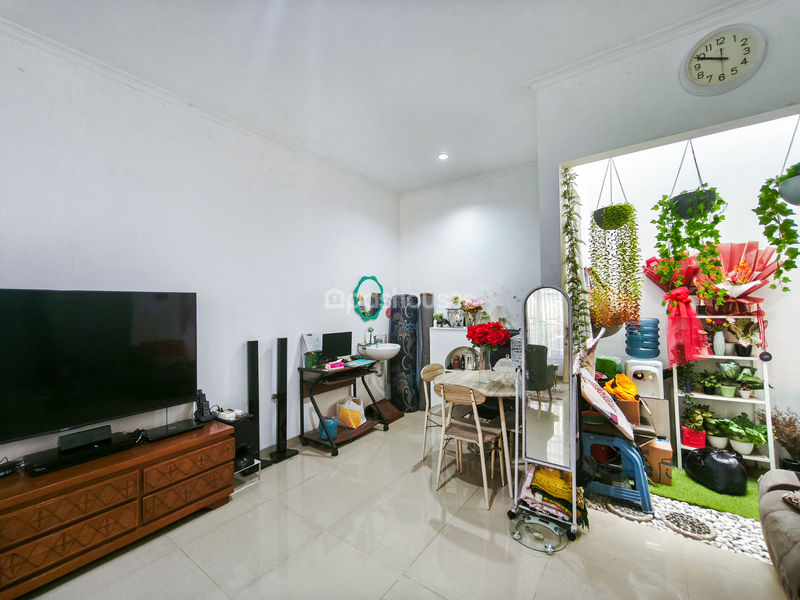 Perumahan Town House Daffylagio Blok C4
