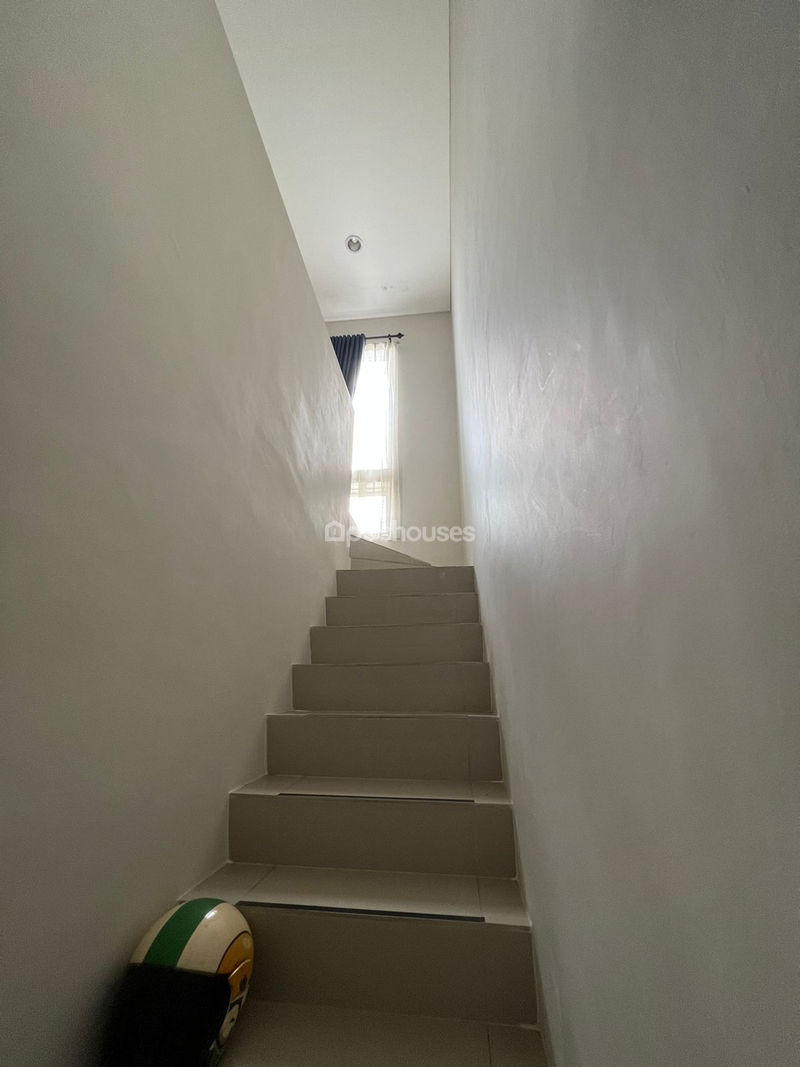Banara Serpong Cluster Ambara Blok D2 No.3