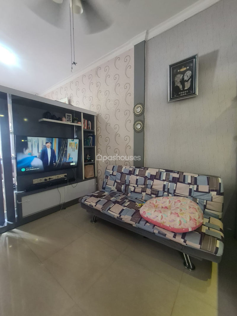 Villa Bogor Indah 6