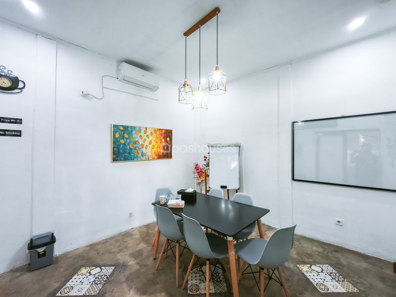 Jalan Kampung Pajeleran Cibinong