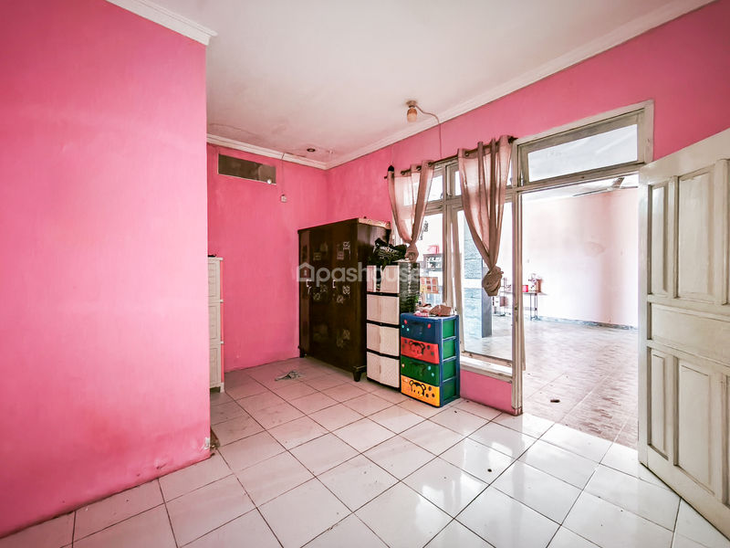 Komplek PWI Jaya Blok A5 No.1