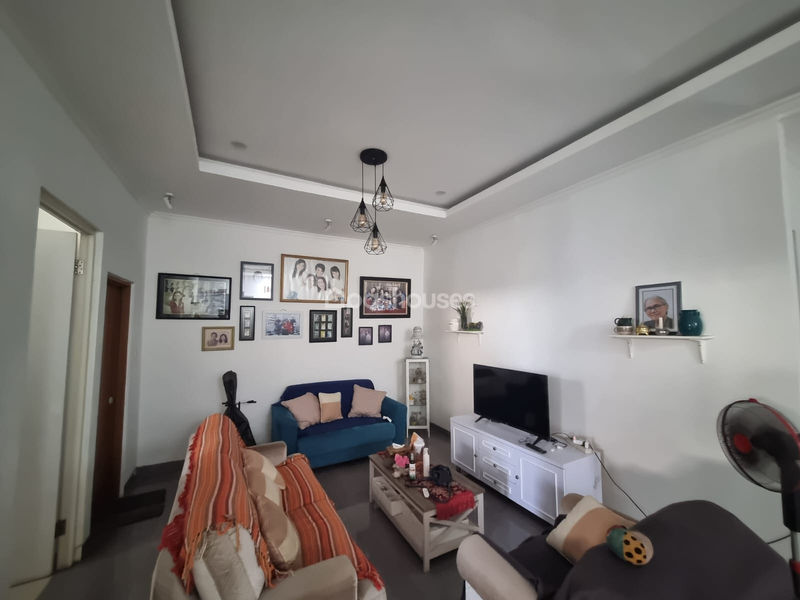 Jalan Kampung Parung Serab Depok