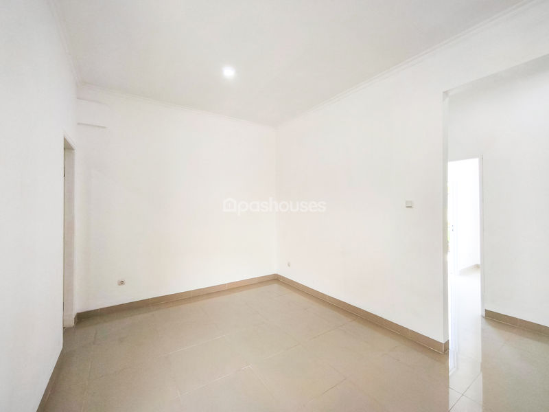 Legenda Wisata Zona Marcopolo Blok A11 No.28