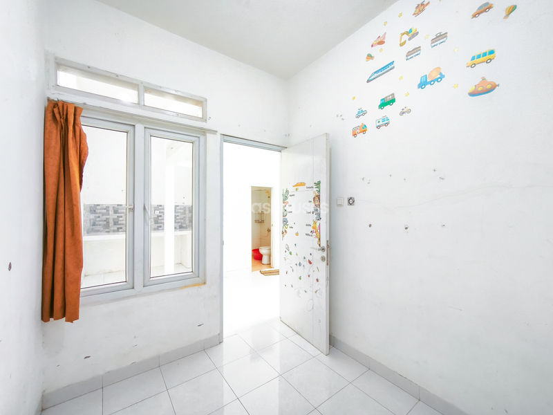 Permata Cimanggis Cluster Mutiara Blok C10 No.18